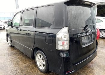 NRSA forms Technical team to probe safety risks of converted Toyota Voxy taxis on Ghana’s roads
