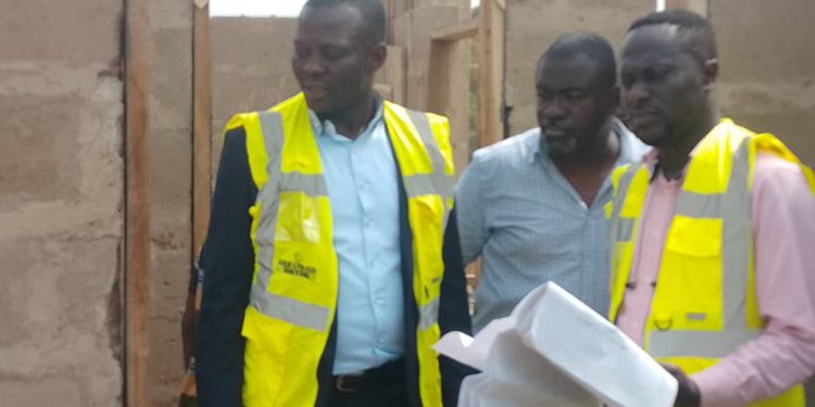 Atebubu-Amantin MCE inspects projects at Nyomoase, pledges improved healthcare and security