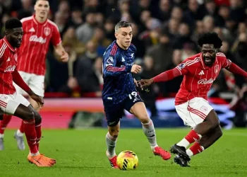 Arsenal held by Nottingham Forest, miss opportunity to extend their lead at the top of the Premier League table