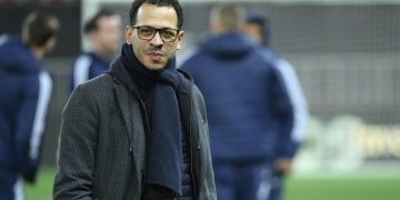 Chelsea appoint Rosenior as manager on six-year contract