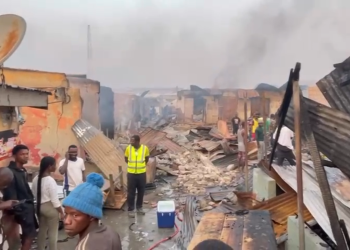 Fire ravages Anwona Market in Kumasi, over 300 shops burnt in less than 24 hours after Sofoline blaze