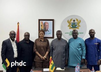 Lands Minister backs petroleum hub project