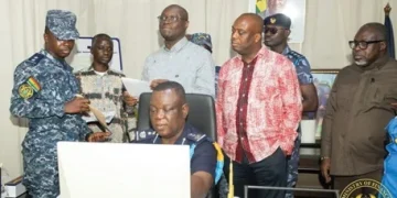 Ghana bans land transit of cooking oil after revenue loss probe