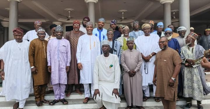 Muntaka apologizes over Ibadur Rahman SHS land remarks, meets Zongo leaders