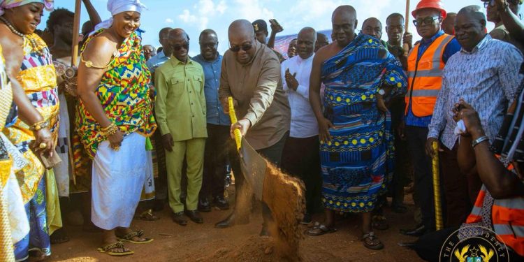 President Mahama cuts sod for Dormaa-Ahenkro’s first 24-hour economy market