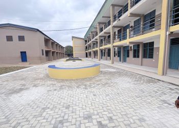 Akatakyie AZ group bequeaths GHS500,000.00  landscape project to Opoku Ware School