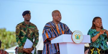 Mahama pledges development projects for Savannah Region at Gonjaland anniversary