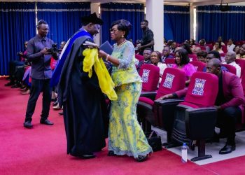 Agyinasare highly commended by Transcontinental University Profs for PhD feat