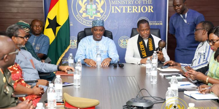 Ghana, Burkina Faso strengthen ties after high-level talks in Accra