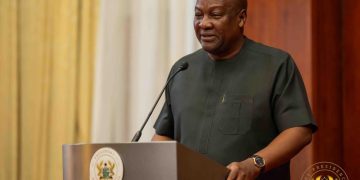 Mahama reaffirms commitment to inclusive dev’t after meeting Eastern Regional Chiefs