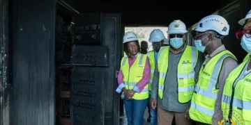 Mahama visits Akosombo, commends VRA and engineers for swift restoration after fire outbreak