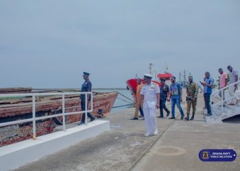 Ghana navy seizes 8 boats suspected of illegal fuel bunkering