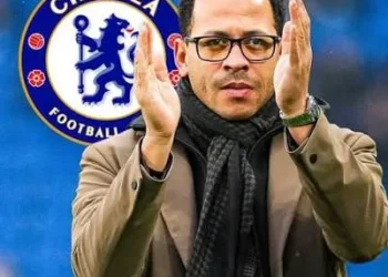 Rosenior sacked by Chelsea after three months in charge