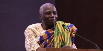 UPSA Law School honours Tsatsu Tsikata with Lifetime Achievement Award