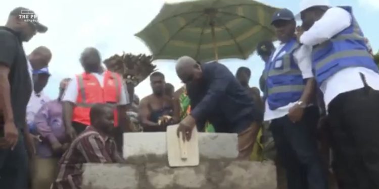 Mahama cuts sod for 1,000-unit Green City housing project in Ashanti Region
