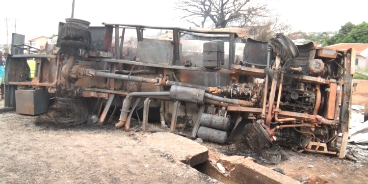 A/R : Two killed in fuel Tanker explosion at Adubinsu