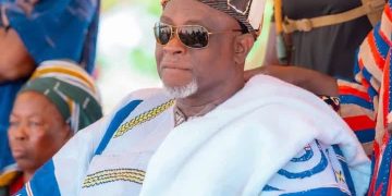 Naa Bakpemah Karinaa leads Abudu Royal Gate delegation to Yendi to mourn Yaa-Naa Abubakari Mahama II