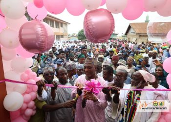 Muntaka commissions new classroom block at Sakafia SHS, Urges students to shun drug abuse 41 Muntaka commissions new classroom block at Sakafia SHS, Urges students to shun drug abuse