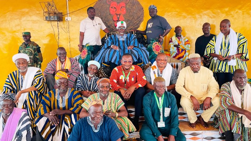 Kampakuya Naa with elders and staff of Yendi Govt Hospital