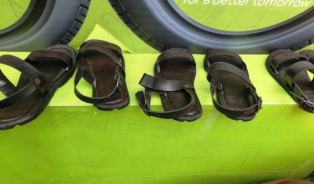 10,000 recycled-tyre sandals head to northern Ghana for schoolchildren