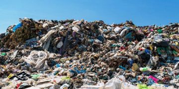 Mahama launches 90-day operation to clear Agbogbloshie’s million-tonne waste mountain