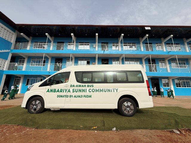 Alhaji Fuzak: The contractor building a legacy in Northern Ghana 44 Fuzak donates vehicle to Anbariya