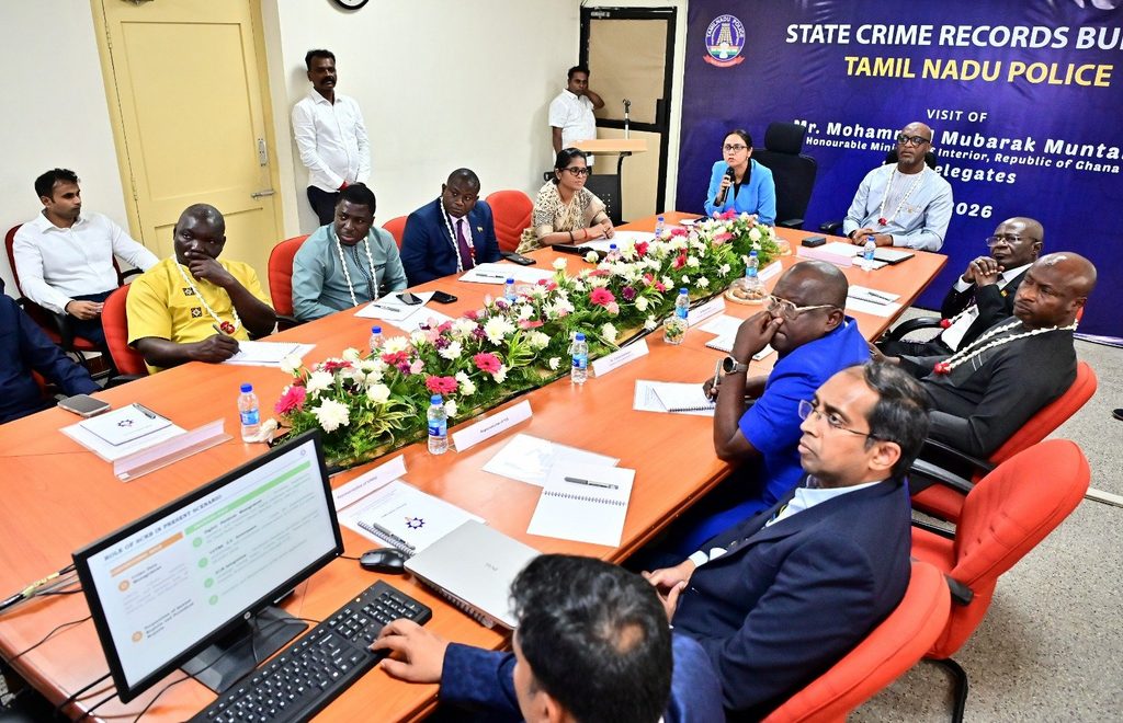 Interior Minister visits Tamil Nadu Police to study crime data technology 42 HSv23eKaYAAtBJ6