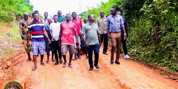 Francis Owusu-Akyaw inspects deplorable road linking Juaben communities to Kubease 1 Francis Owusu-Akyaw inspects deplorable road linking Juaben communities to Kubease