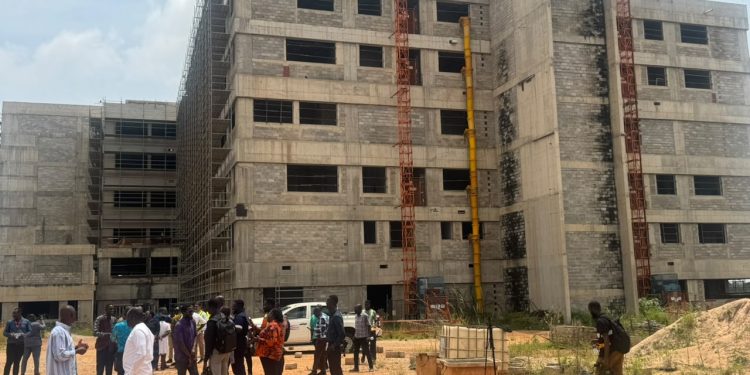 KATH’s abandoned Mother and Baby Unit 70% complete but stalled for 14 months over non-payment — Project Manager 41 KATH’s abandoned Mother and Baby Unit 70% complete but stalled for 14 months over non-payment — Project Manager